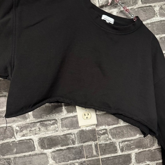 WeWoreWhat black cropped oversized sweater - Picture 5 of 9